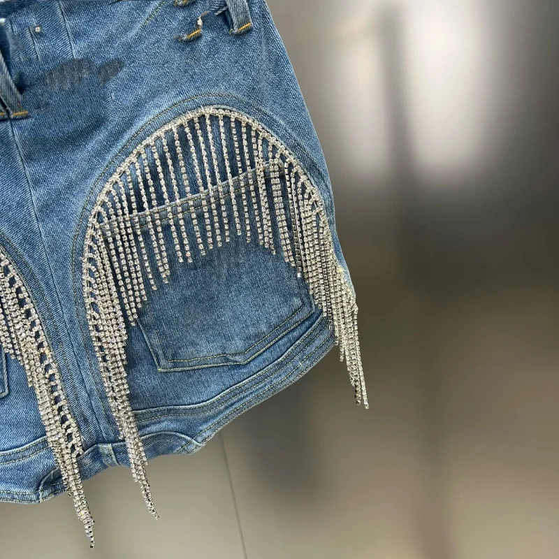 2023 Summer Denim Shorts Heavy Industry Diamond Tassel Back Pocket Stitching Slimming European Style Street Fashion Jeans Shorts