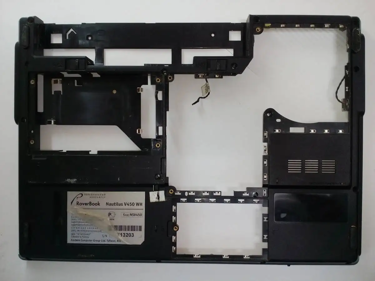 Дно RoverBook Nautilus V450 WH | Компьютеры и офис