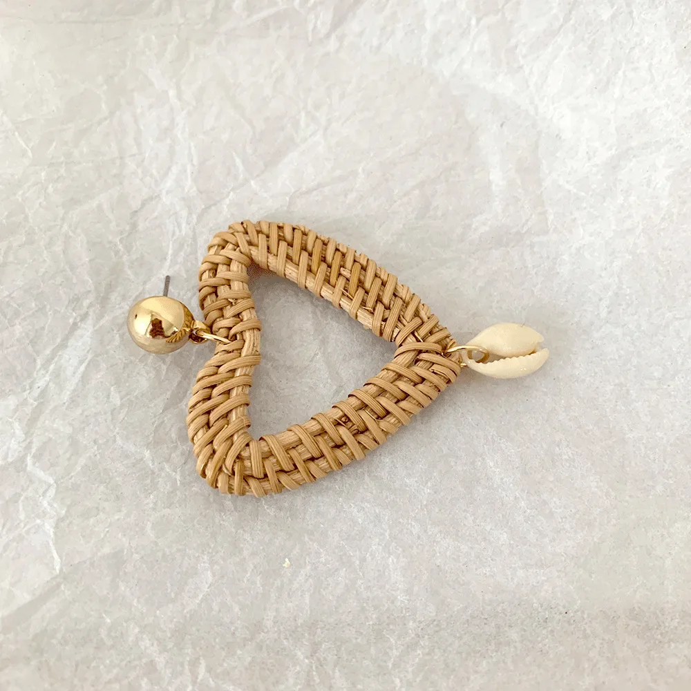 Корейские винтажные серьги из ротанга с геометрическим сердцем серьги-гвоздики