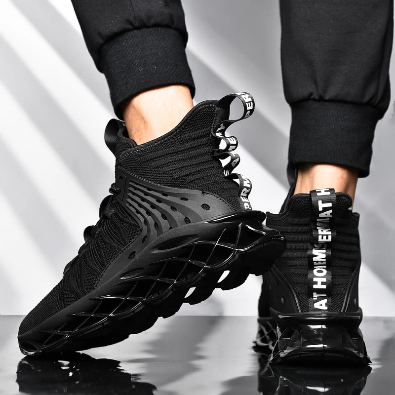 Men's Casual Sports Shoes Are Fashionable Personalized Lightweight and Breathable Summer Warrior Outdoor Lace Up Sports Shoes