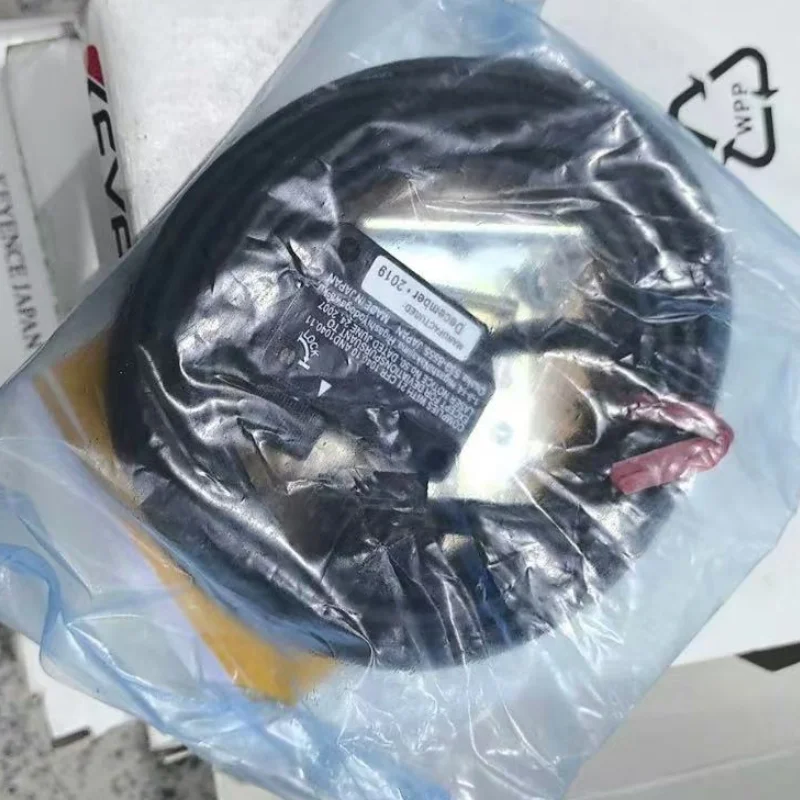 Новый лазерный датчик LV-NH32 для быстрой доставки.