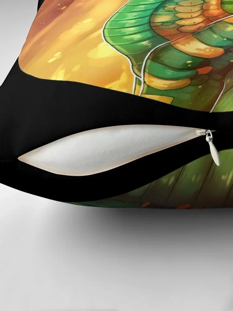 Декоративные наволочки для подушек с изображением крыльев огня и солнца