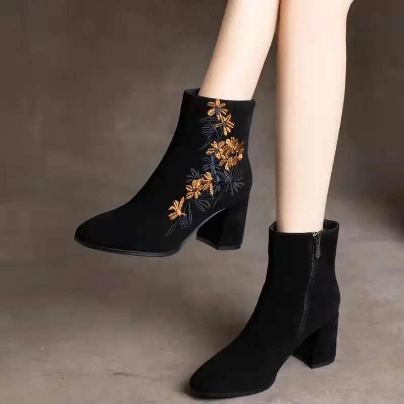 

High End Floral Embroidered Women Cotton Short Ankle Boots Ladies Casual Block Heel Pumps Shoes Female Boats chaussure femme