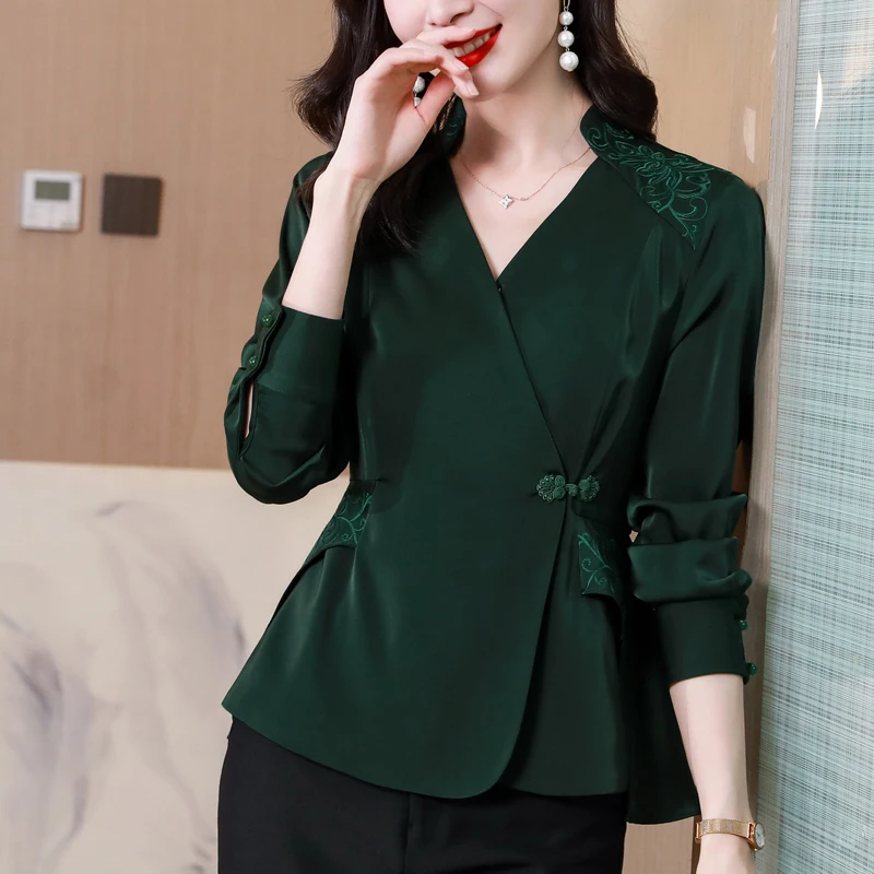 

Женская атласная блузка с вышивкой, элегантная винтажная рубашка с длинным рукавом, V-образным вырезом, в стиле пэчворк, осень 2023