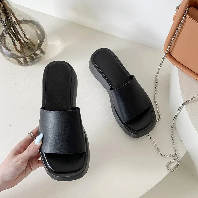 Slippers Women's Thick Sole Slope Heel Summer New Fashion Solid Color Women's Outwear 2023 Women's Shoes Casual Sandal Slippers