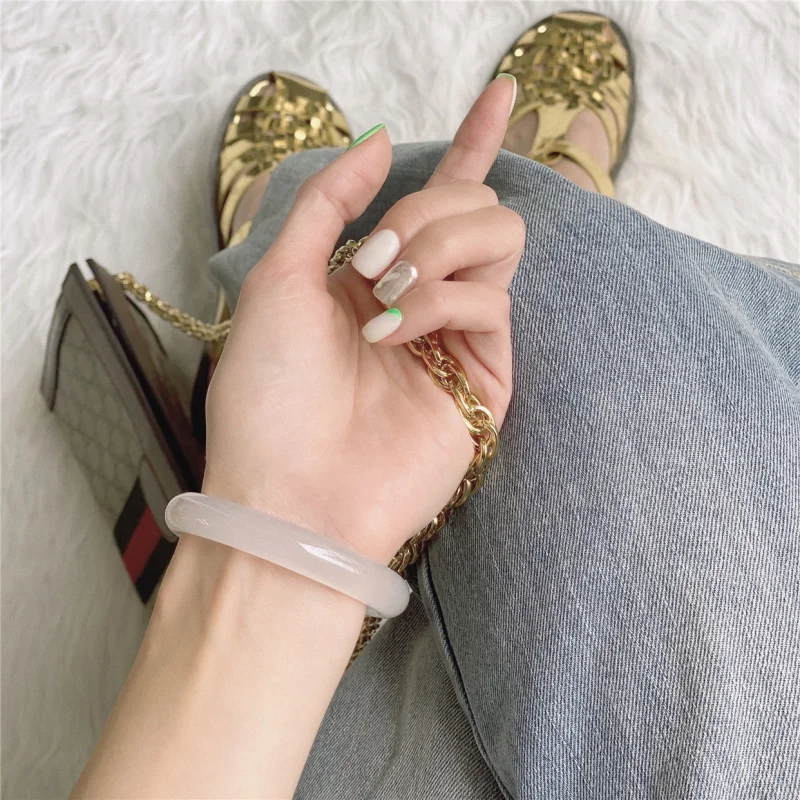 Ледяной браслет из натурального белого халцедона для женщин2024Новый год в