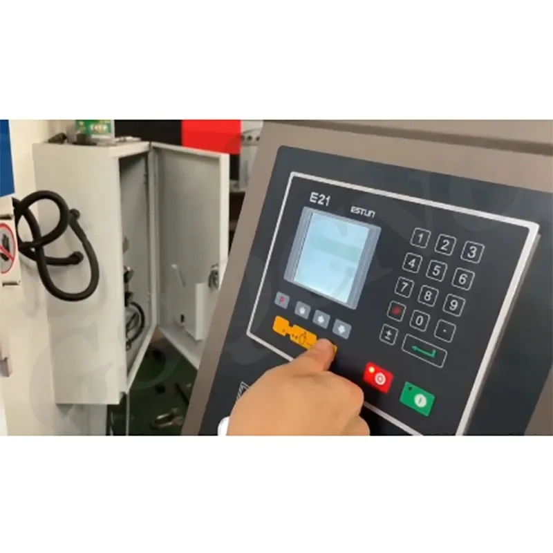 Estun E21 Система контроля гибки Гибочный станок Контроллер гибочного станка Два