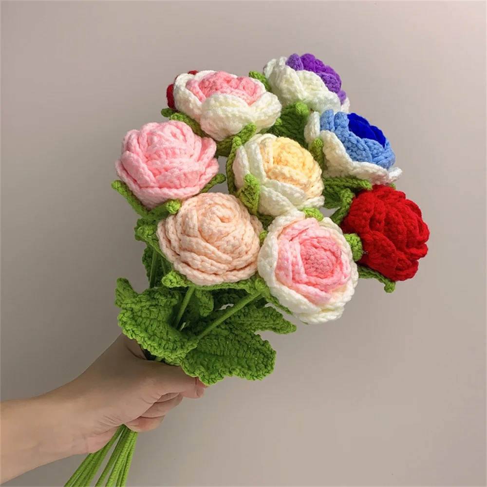 

Hand-Knitted Rose Bouquet Homemade Crochet Finished Knitted Flower Valentine's Mother's Teacher's Day Gif Wedding Decorations