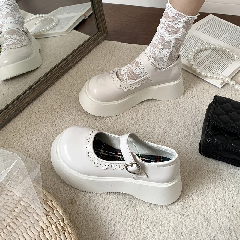 

Туфли женские на платформе и толстой подошве, из искусственной кожи