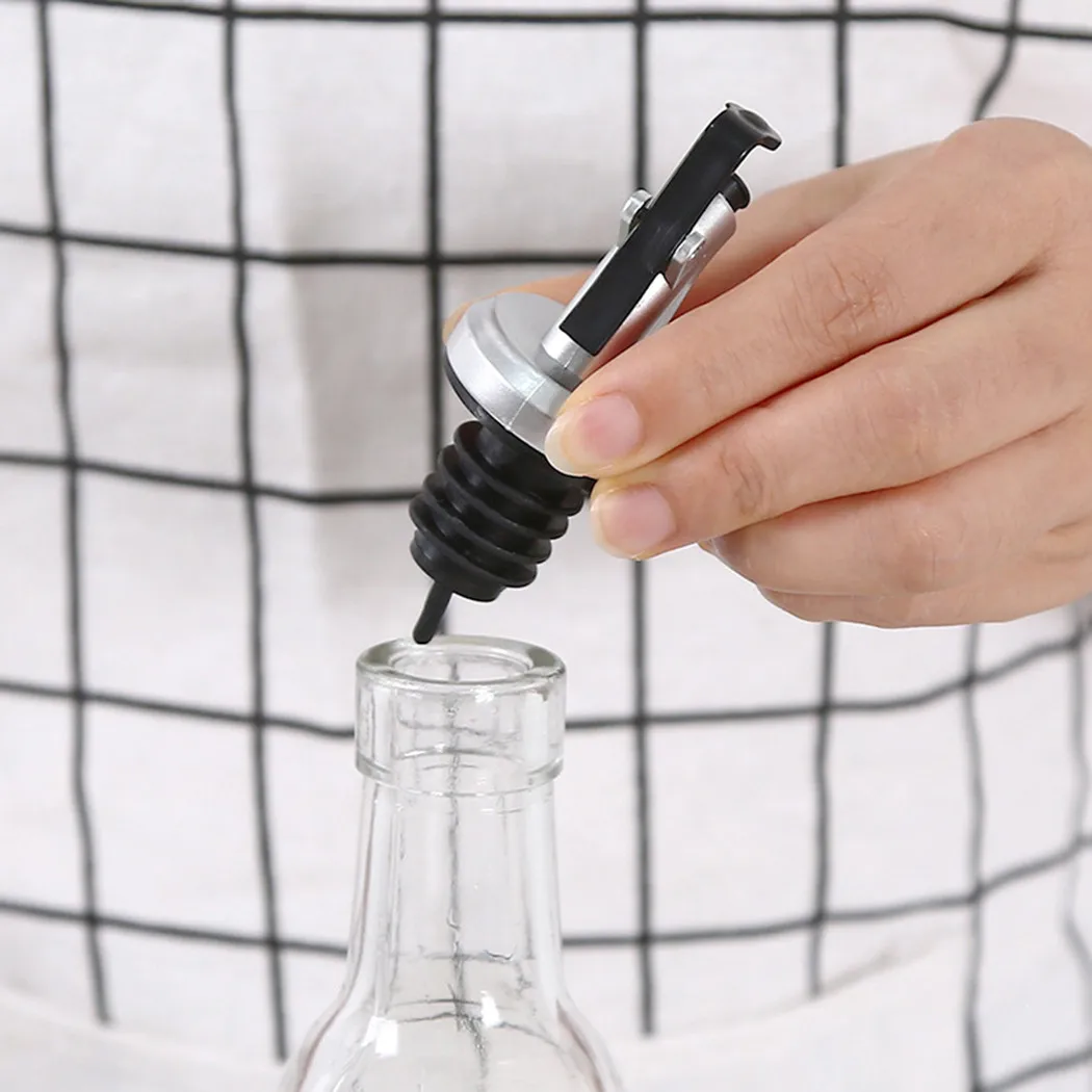 

5PCS Olive Oil Sprayer Vinegar Bottles Can ABS Lock Plug Seal Leak-proof Food Grade Plastic Nozzle Sprayer Pourer Dispenser