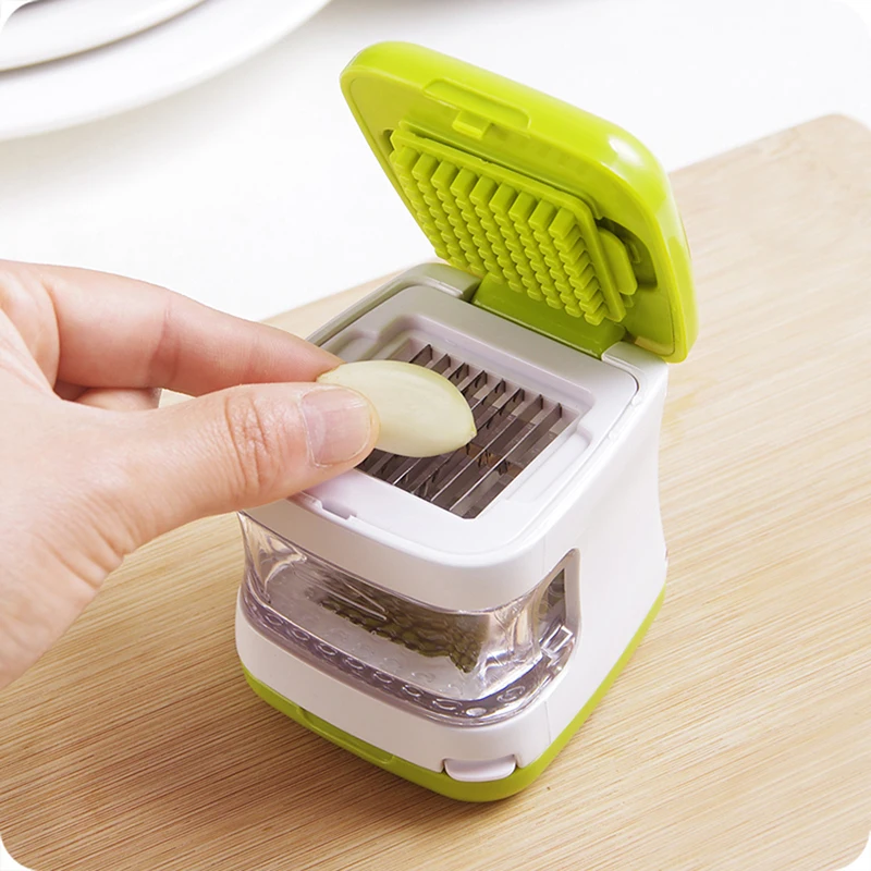 

Multifunction Vegetable Cutter Garlic Cutter Garlic Presser Crusher Plastic Environmentally Slicing Practical Kitchen Tool