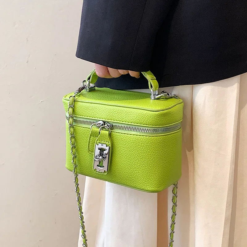 

Милая сумка-тоут Роскошная брендовая мини-сумка из искусственной кожи через плечо с короткой ручкой для женщин 2022 летняя сумка через плечо ...