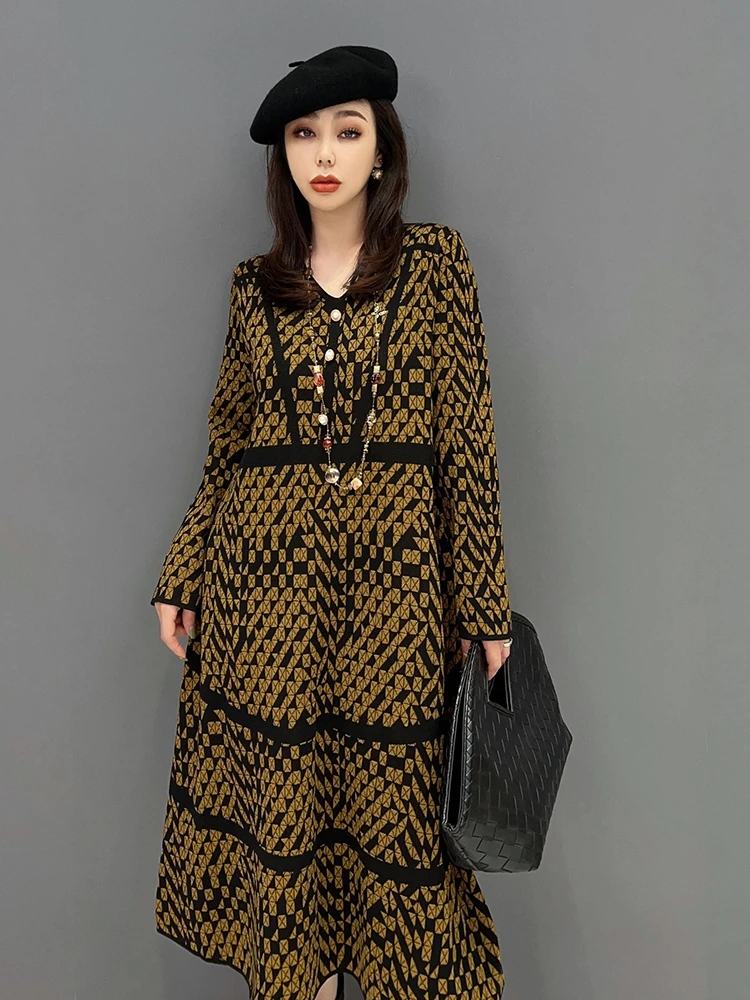 

SuperAen 2022 Winter New Korean Fashion Trend Color Fashion Printing Long Dress for Women