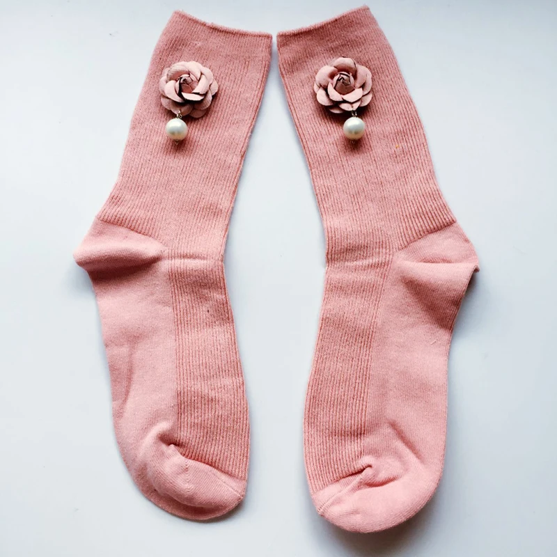 

Women Camellia Warm Long Socks Retro Autumn Winter Cotton Tube 3D Camellia Flower Pearl Solid Socks Female Cute Socks