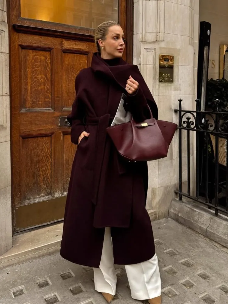 Длинное шерстяное пальто с поясом на шнуровке