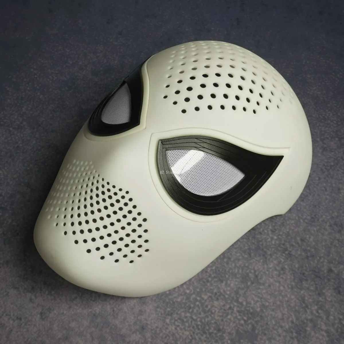 Фото Человек-паук 4 Mask Shell Совершенно новая маска Day Holland Face Shell * 1 + глаза * 2 + рамка * 2 третьего поколения в форме Человека-паука №1