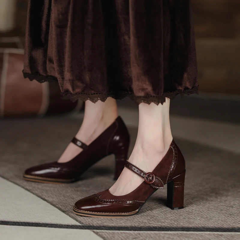 2021 New Spring Autumn Retro Mary Janes Shoes Woman Fashion Fretwork Bullock Women's Pumps Casual Shallow Shoes Heels for Women