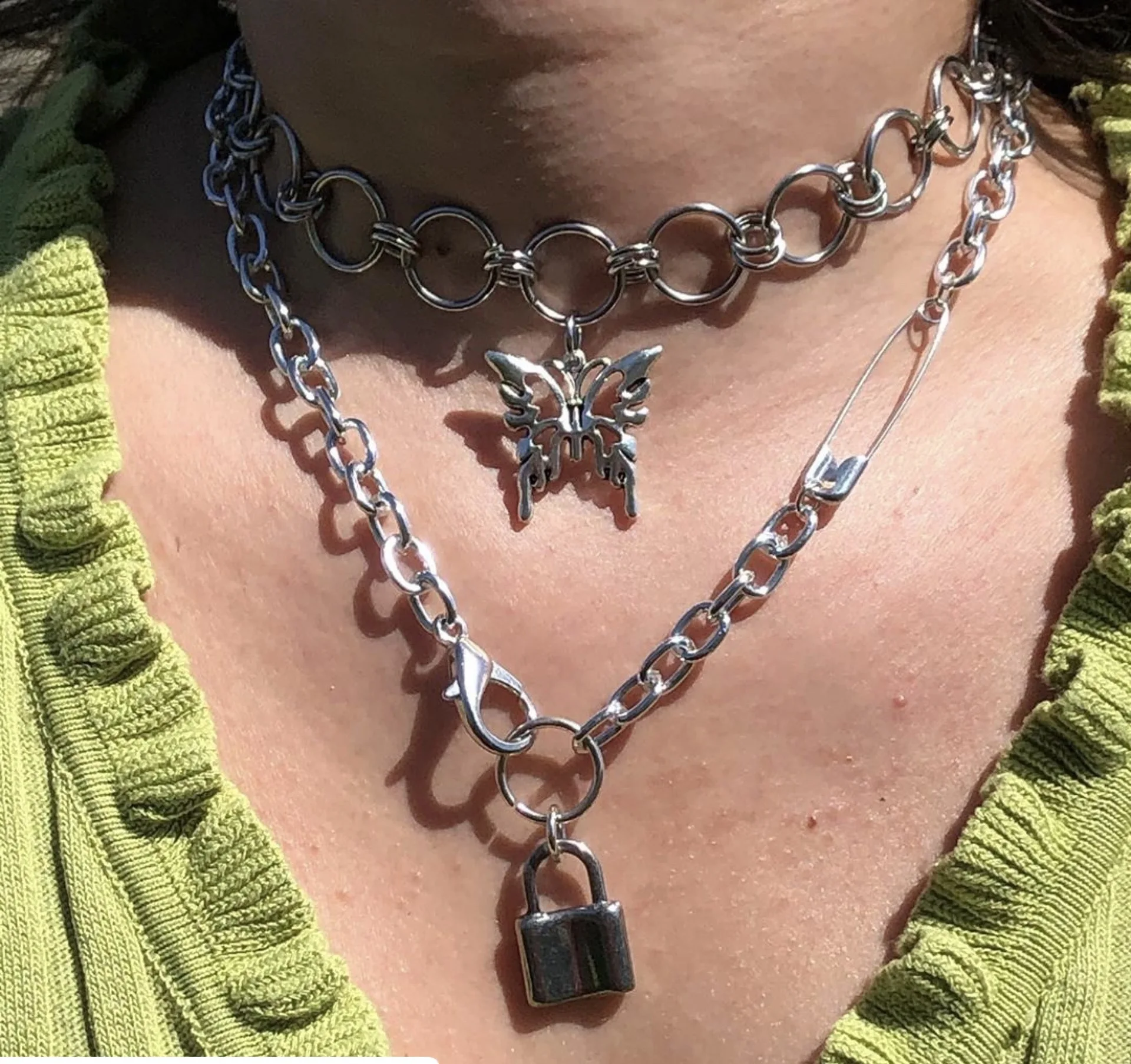 

90s Vintage Sweet Cool Girls Cute Butterfly Choker Necklace Punk Rock Lock Pendant Necklaces for Women Party Jewelry Accessories