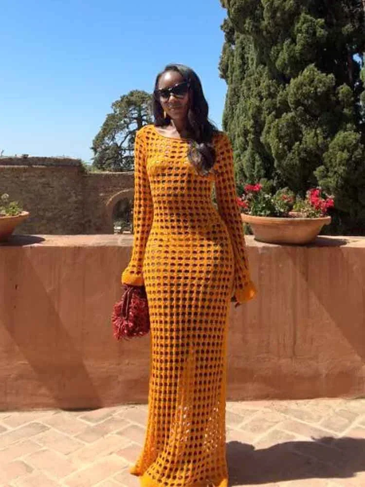 2024 женское осеннее сексуальное полое платье с расклешенными рукавами и круглым