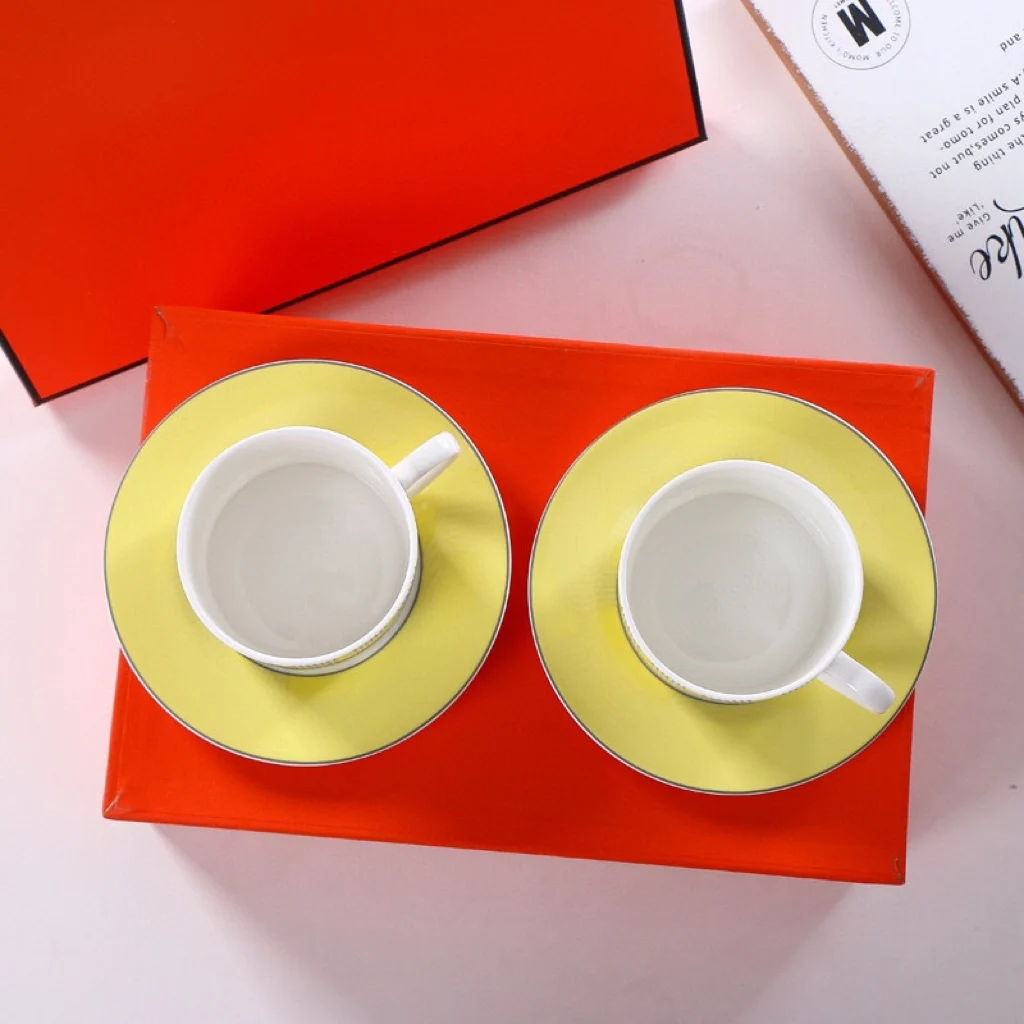 

H Luxury afternoon tea, coffee cup, two cups, two plates, gift box, model room, coffee shop, decoration, housewarming, friend gi