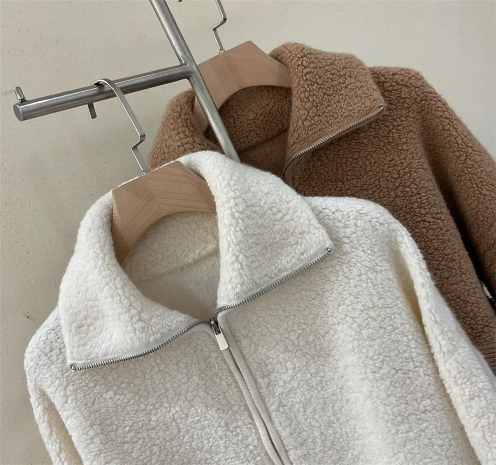 Женский одноцветный кардиган на молнии с длинным рукавом и большими лацканами