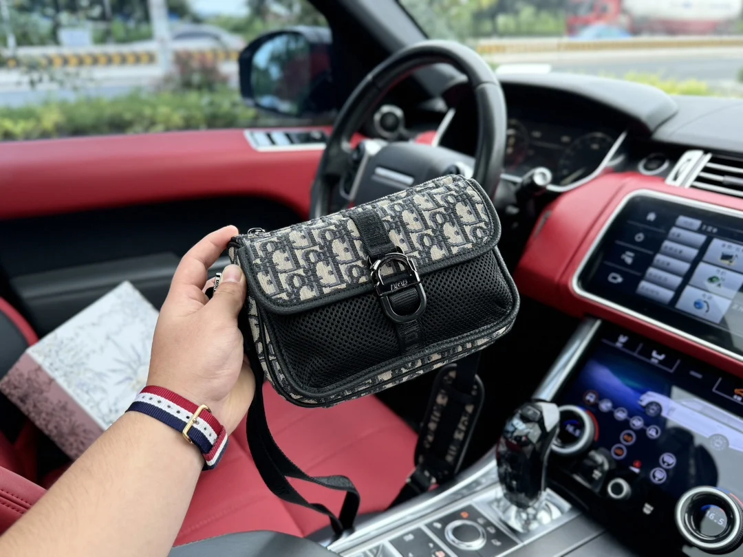 Сумки на плечо Dior Совершенно новая роскошная износостойкая прочная сумка