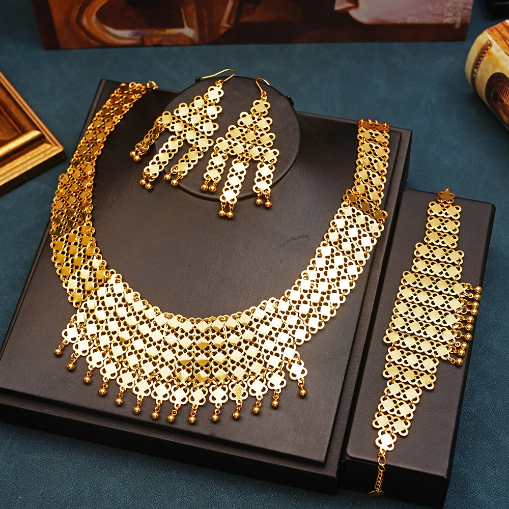 

Luxury Jewelry Set Arabian Gold Plated Necklace Ball Beads Pendant Bracelet Earrings Copper Material Gold Color Wedding Gift