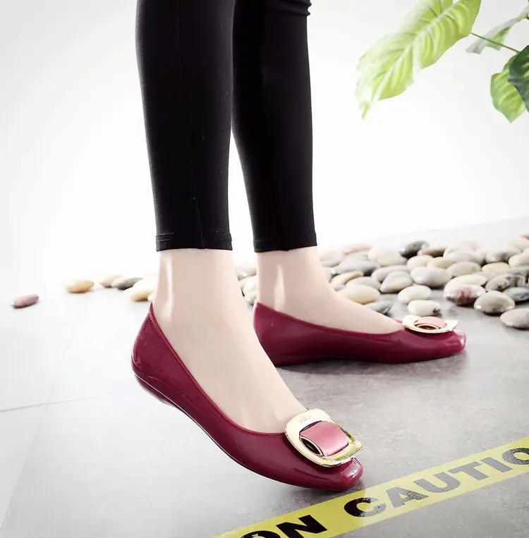 

Zapatos De Mujer Women Cute Round Toe Jelly Slip on Flat Shoes Lady Casual Black Waterproof Shoes Female Shoes