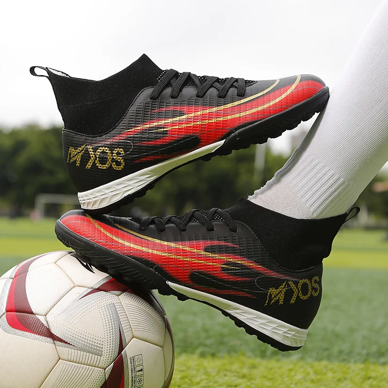 2022 New Black Red Professional Men's Football Boots Outdoor Futsal Trainers High Soccer Shoes Sneakers Male chaussures de foot
