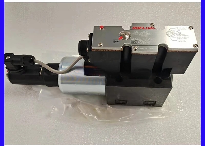 

Dongfeng, Taiwan DPGEE-10-2B2B-75-D24-A1+DF31 DPGEE-10-3C3-75-D24-A1