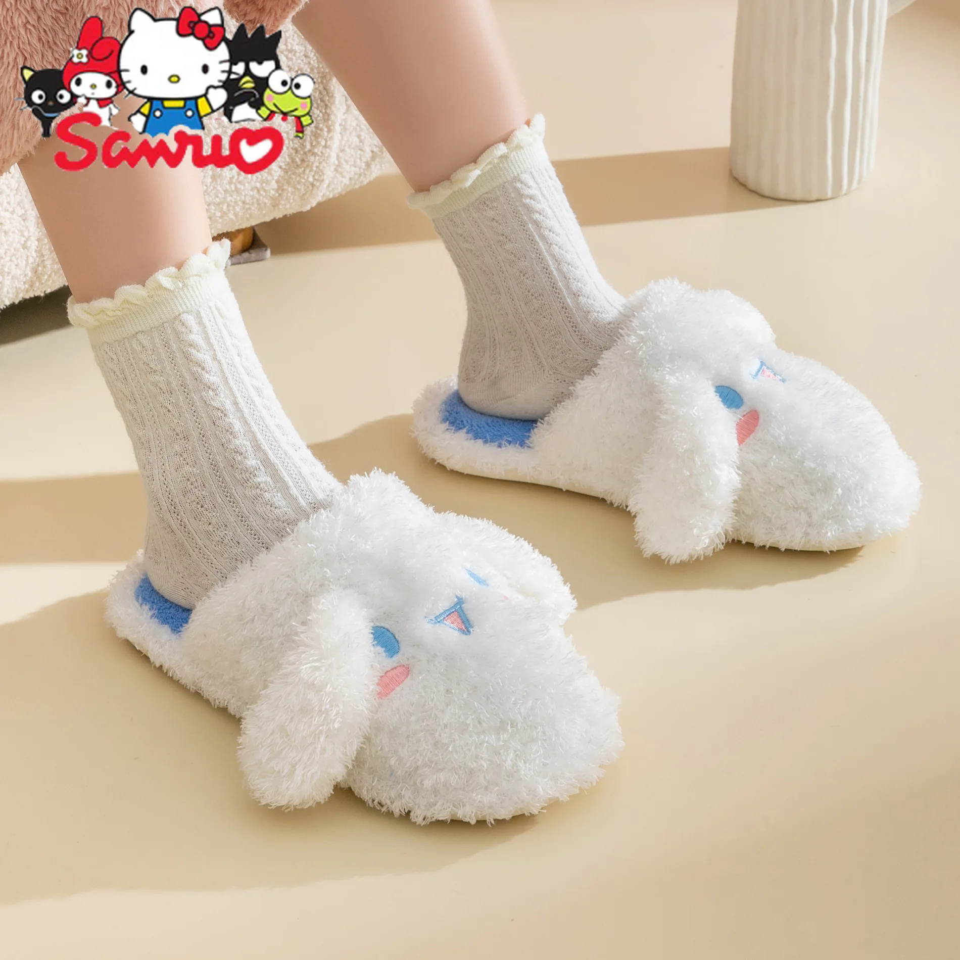 

Sanrio Melody Kuromi Hello Kitty Cinnamoroll почтовые женские хлопковые нескользящие теплые милые домашние меховые тапочки на осень и зиму
