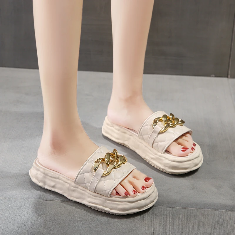 

Chain thick-soled sandals and slippers women's summer wear new one-foot soft-bottomed lazy beach shoes