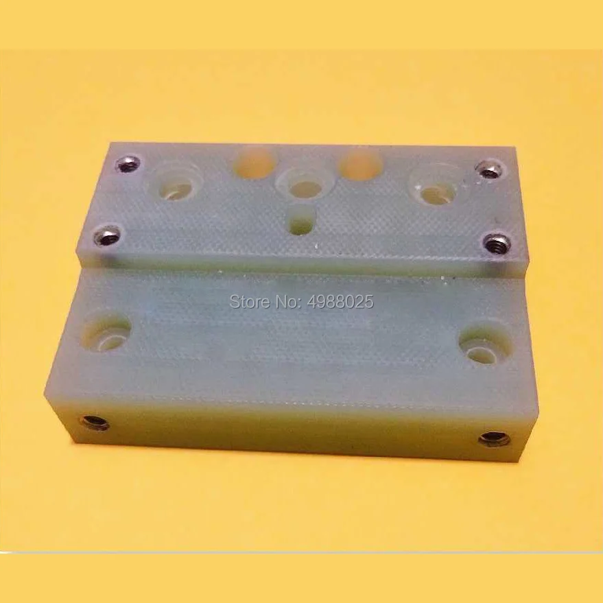 

F325 A290-8115-Y526 Upper Insulator Block for Fanuc wire EDM machines