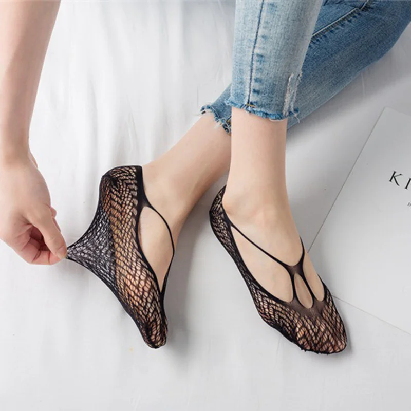 Female Black Sexy Lady Girl Cross Lace No Show Peds Antiskid Invisible Liner Low Cut Ankle Boat Socks Slippers For Woman