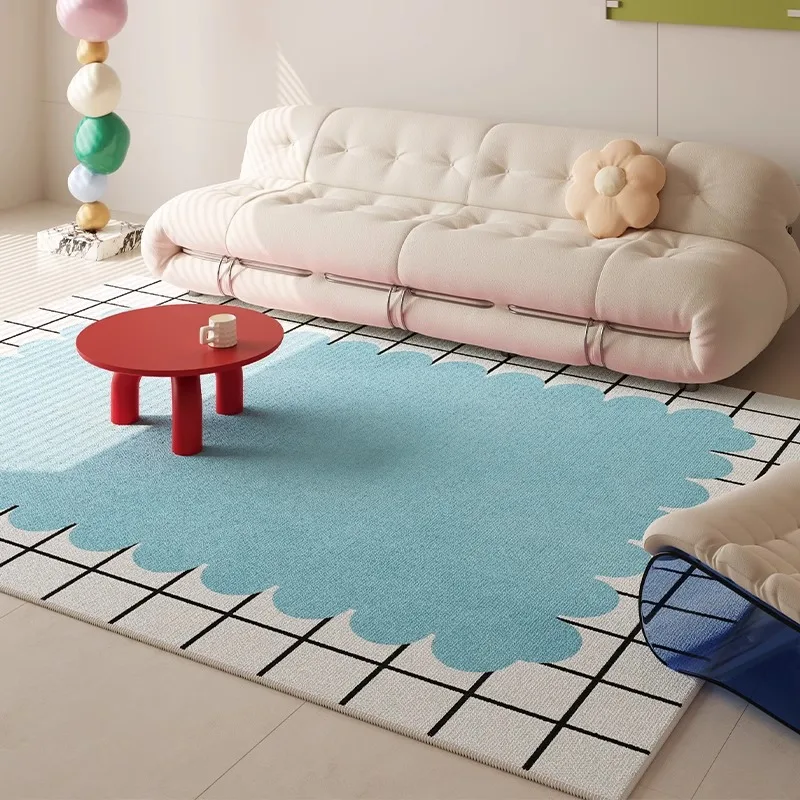 

Декоративный ковер желтый