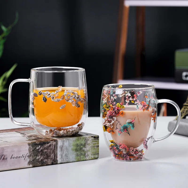 

1 Piece Creative Double Wall Glass Mug Cup with Dry Flower Sea Snail Conchs Glitters Fillings for Coffee Juice Milk Lovely Gift