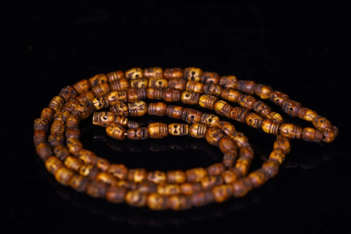 24-дюймовая коллекция тибетского храма старая натуральная кость яка киноварь