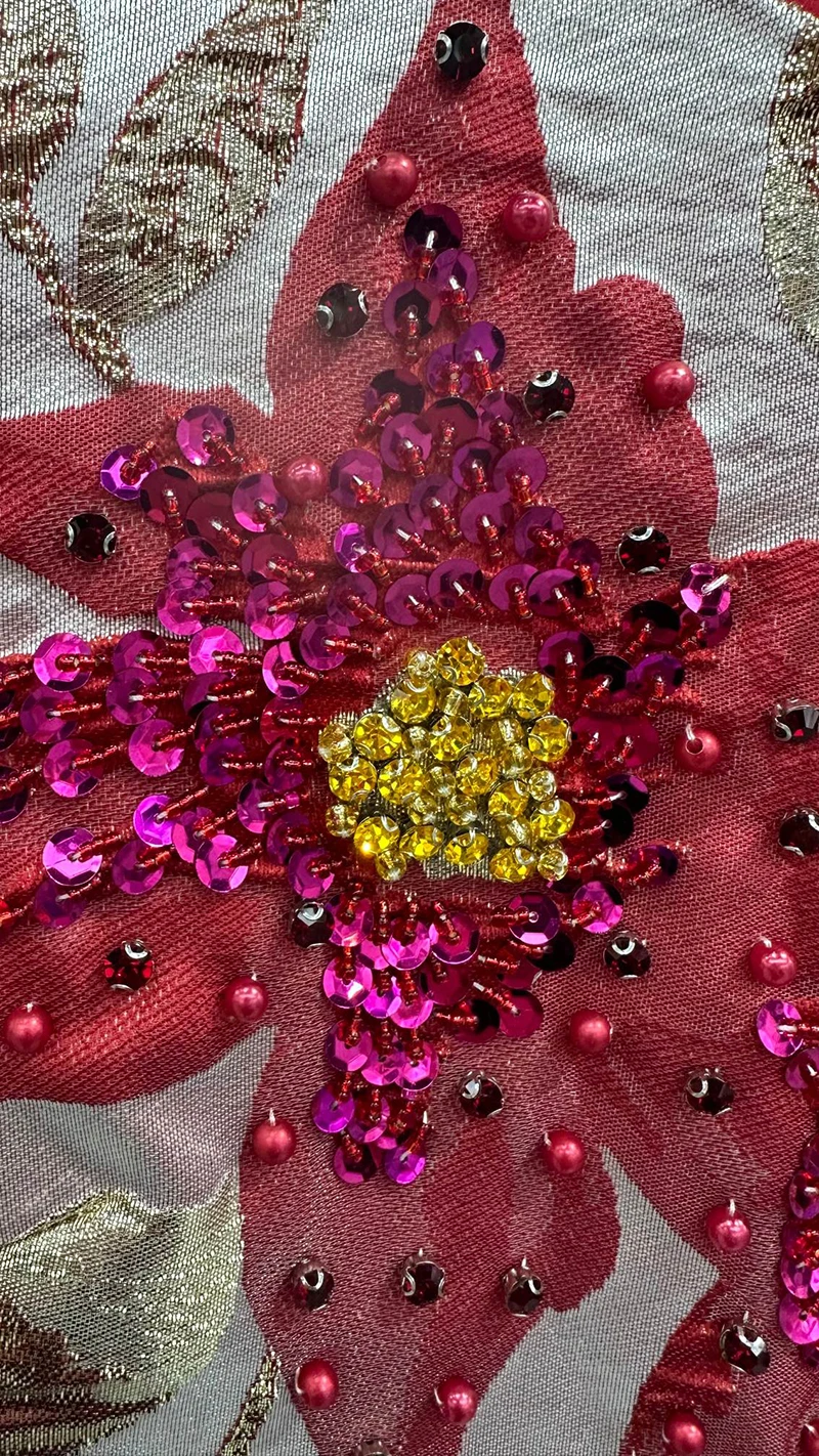 MIUXIMAO 2025 модные королевские жаккардовые летние платья красное платье с цветочным