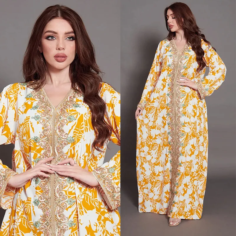 

Muslim dresses New sequin lace craft Muslim robe European and American Middle East women's abaya women's robe