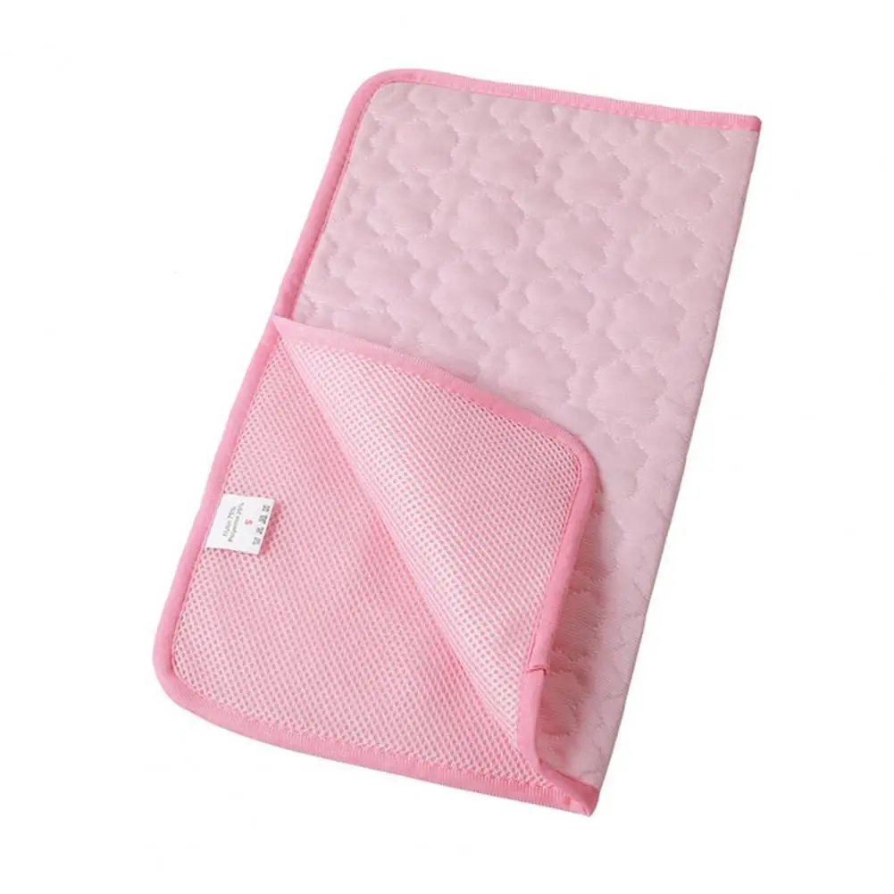 

Pet Cooling Mat Breathable Wear-Resistant Thin Soft Large Summer Ice Pet Cushion for Home