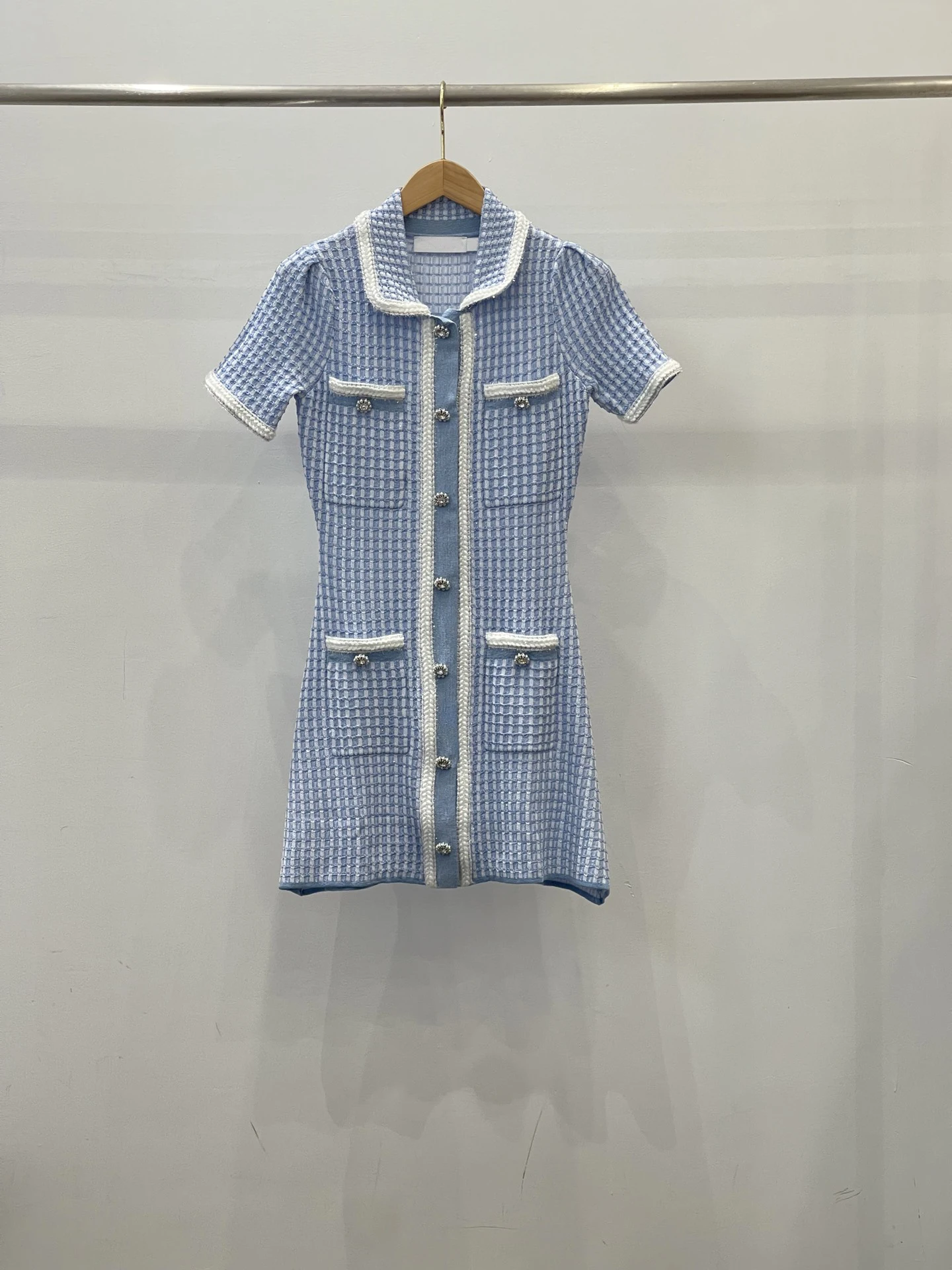 

Женское трикотажное платье в шотландскую клетку, Сверхтонкая верхняя часть тела, Маленькое синее трикотажное платье для весны и лета, 2023