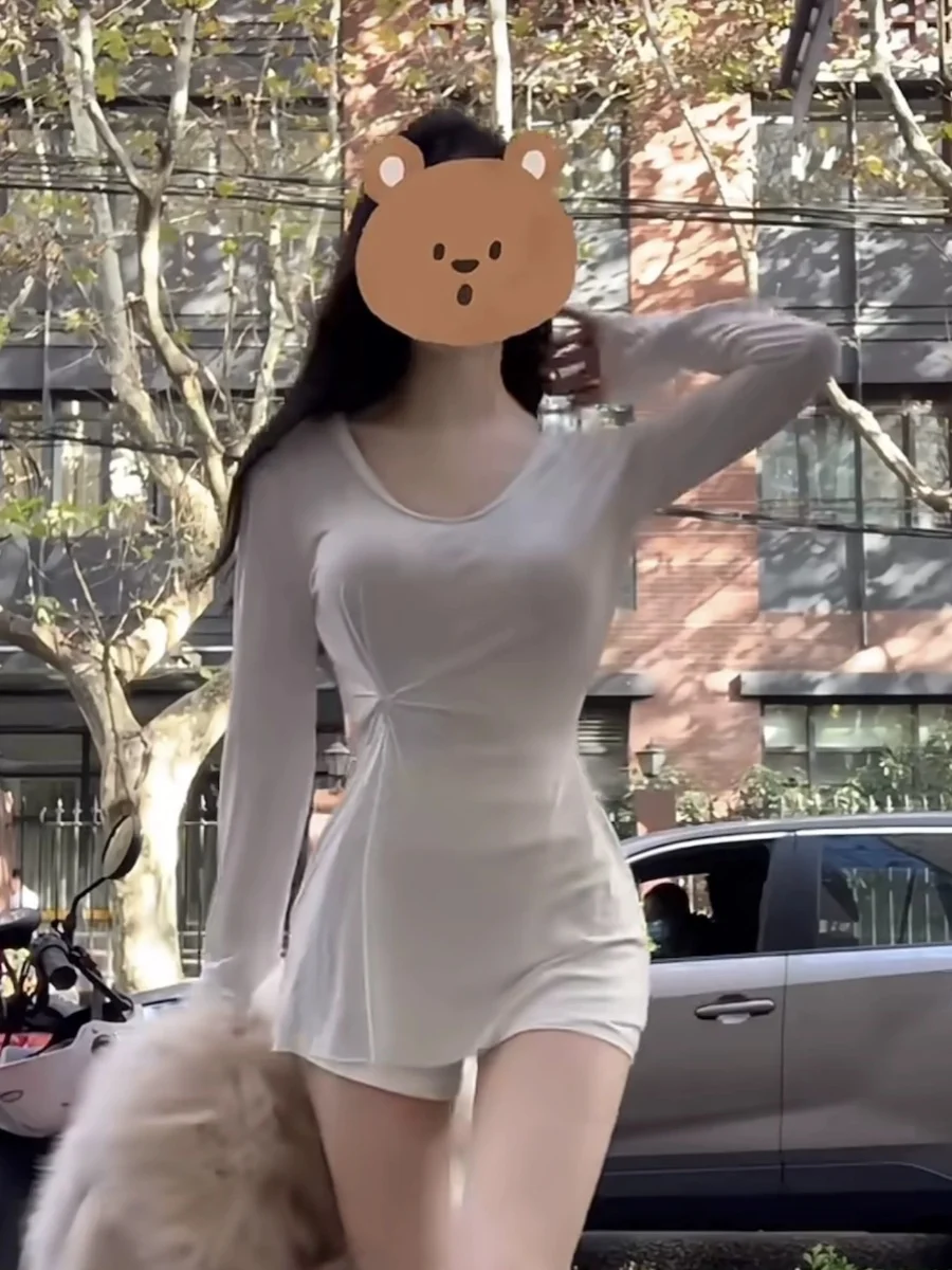 Песочные часы серии Pure Desire Gyaru Tiancai с V-образным вырезом свободная облегающая