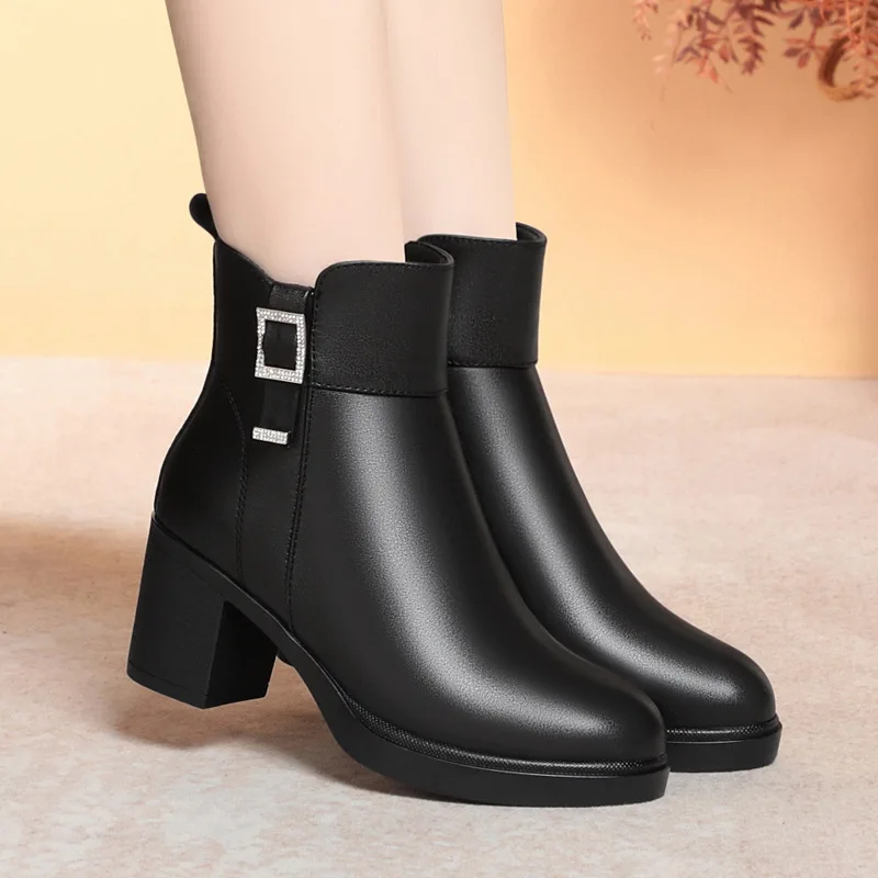 Элегантные удобные туфли на платформе среднем блочном каблуке 6 5 см зима 2025 г.