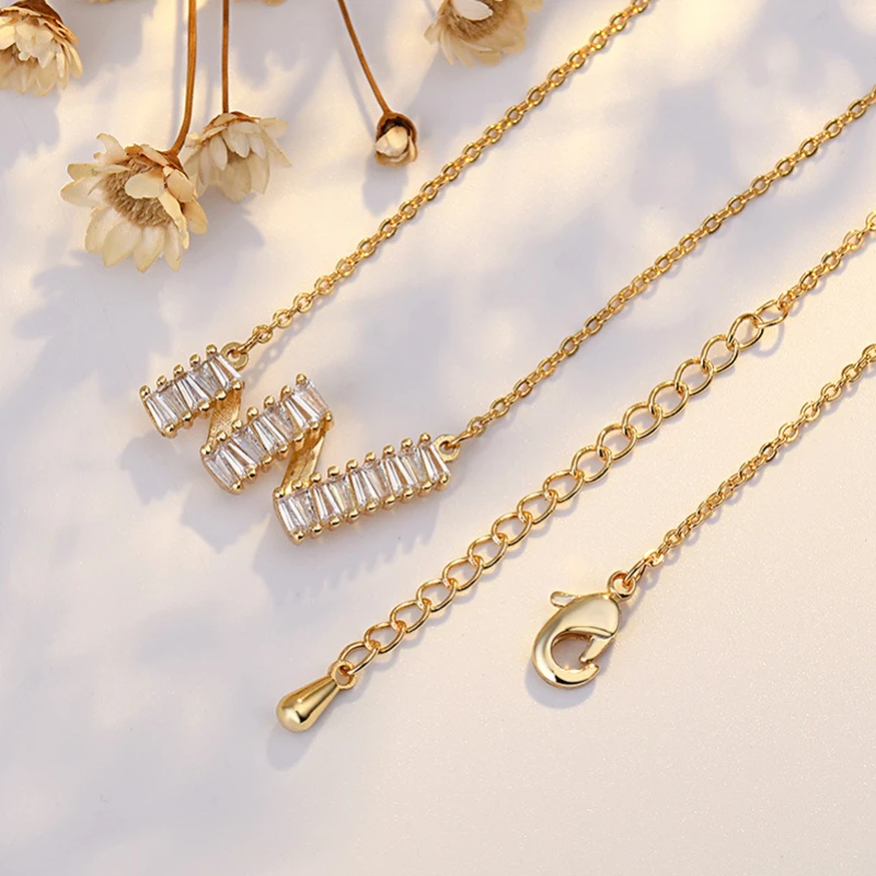 

New temperament retro temperament wave Glass Filled necklace women's daily wild clavicle chain jewelry gift