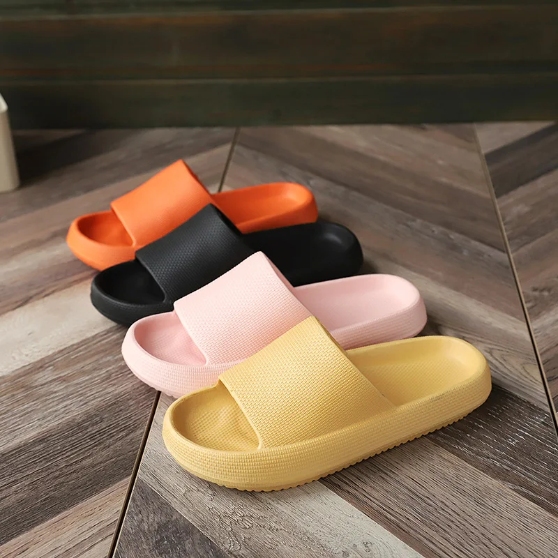 Summer Women Thick Bathroom Home Slippers Men Soft Sole Indoor Slides Female Sandals Non-Slip 2023 New