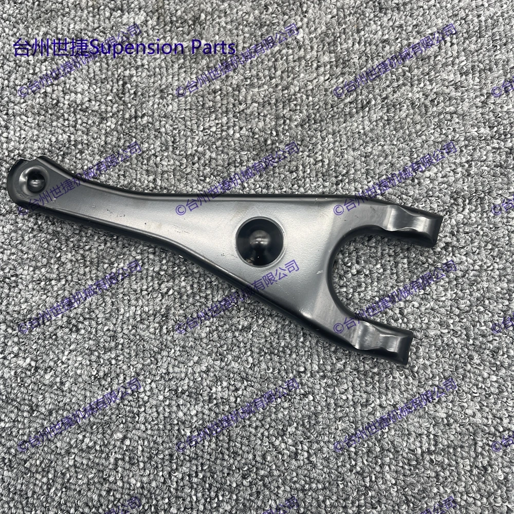 Вилка сцепления для Toyota HAICE TRH200 1TR/2TR 31204-20071