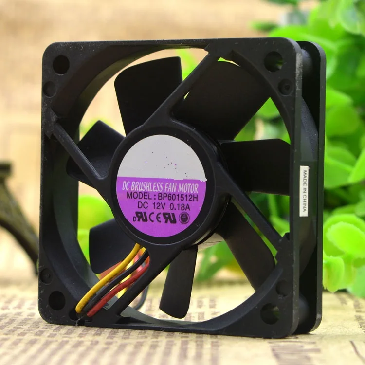 

Новый оригинальный BP601512H 6015 12V 0.18a CPU fan power 3 line