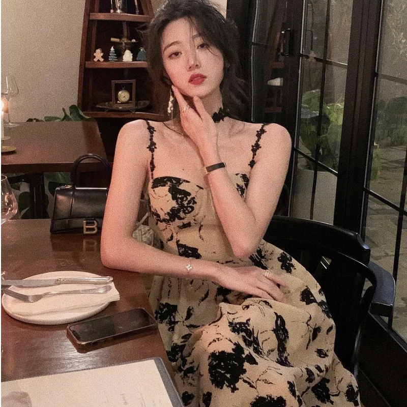 

2023 Summer Floral Strap Midi Dress Women Sleeveless Elegant Vintage Dress Evening Party One Piece Dress Korean Fashion