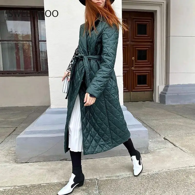 Long Straight Winter Coat with Rhombus Pattern Casual Sashes Women Parkas Deep Pockets Tailored Collar Stylish Outerwear