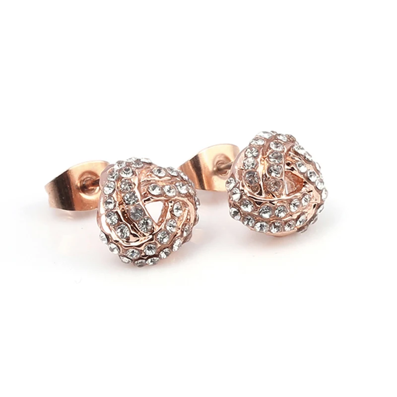 Женские серьги-гвоздики в европейском стиле